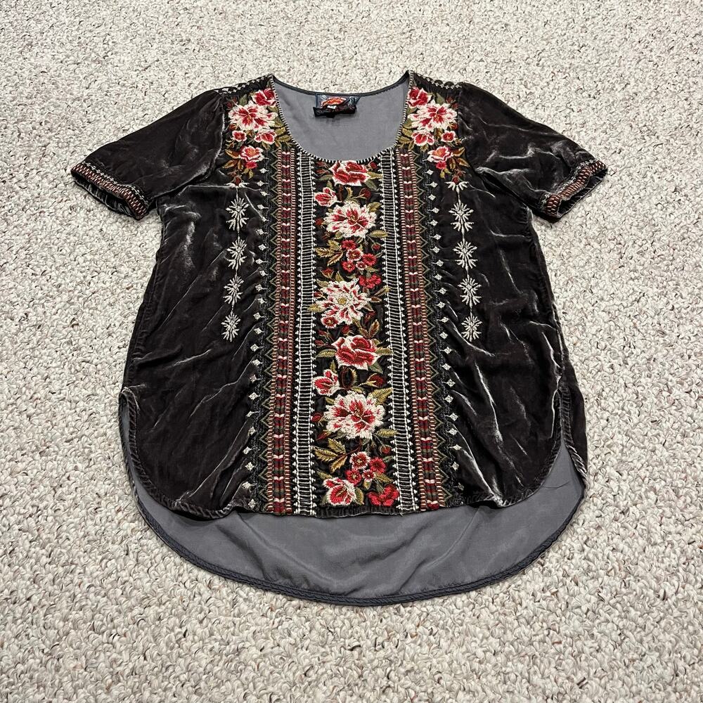 Johnny Was Velvet Embroidered Short Sleeve Blouse XS Boho Fall Casual Whimsigoth
